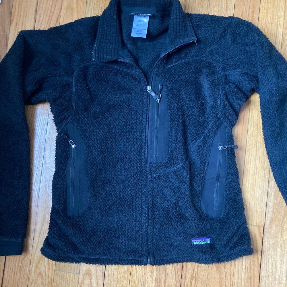 Patagonia size S fleece